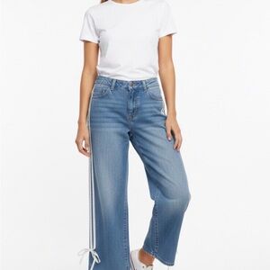 Telepatia Low Rise Wide Leg Jeans with Bows